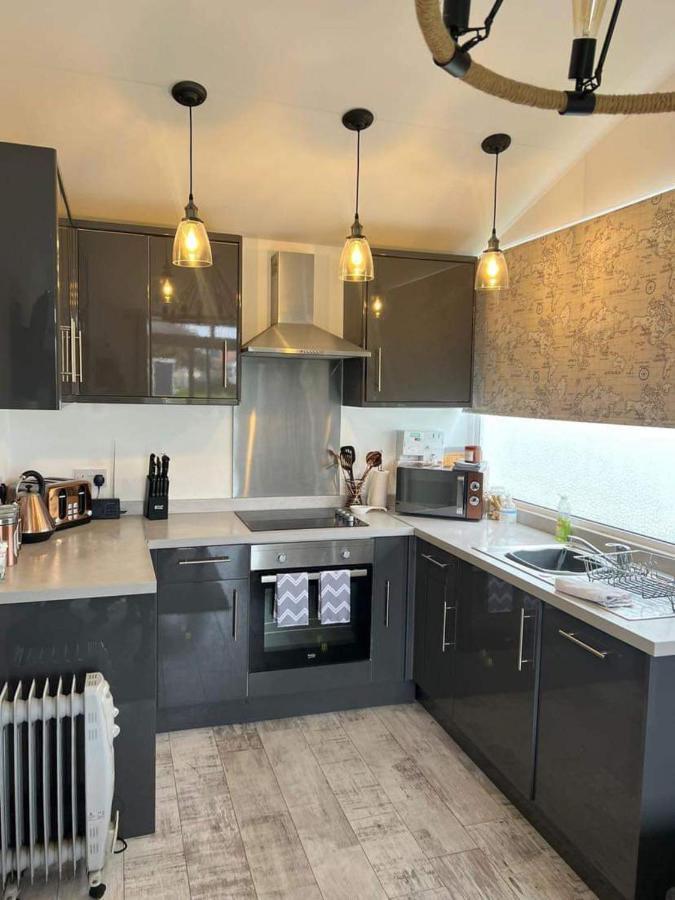 Stunning One Bed Modern & Contemporary Chalet Bridlington Zewnętrze zdjęcie